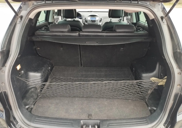 Hyundai ix35 cena 44800 przebieg: 148666, rok produkcji 2013 z Rawicz małe 254